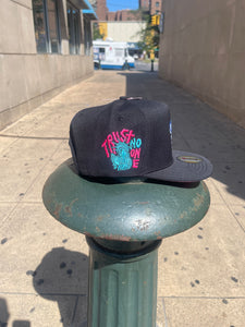 Bodega cat snapback