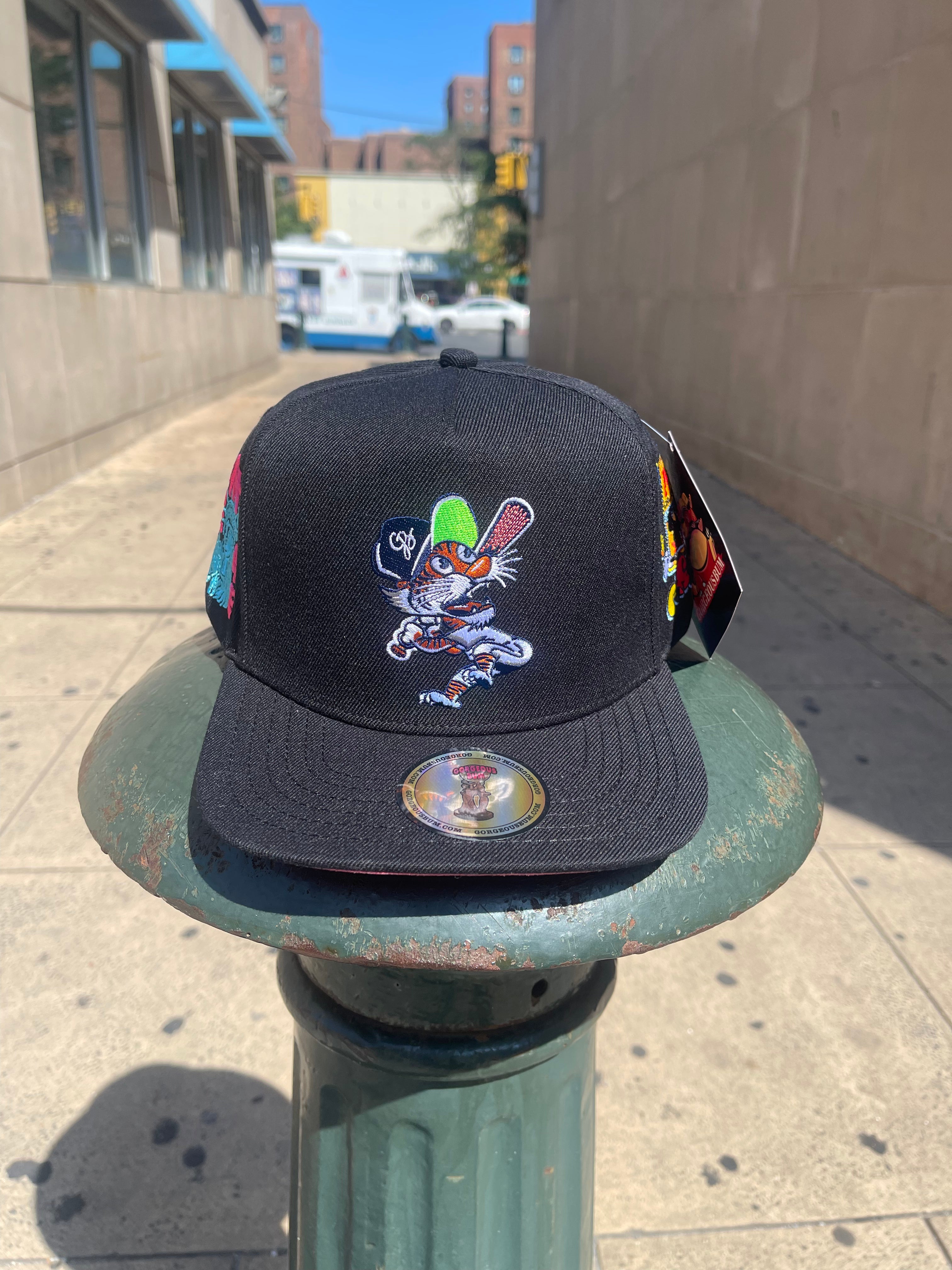 Bodega cat snapback